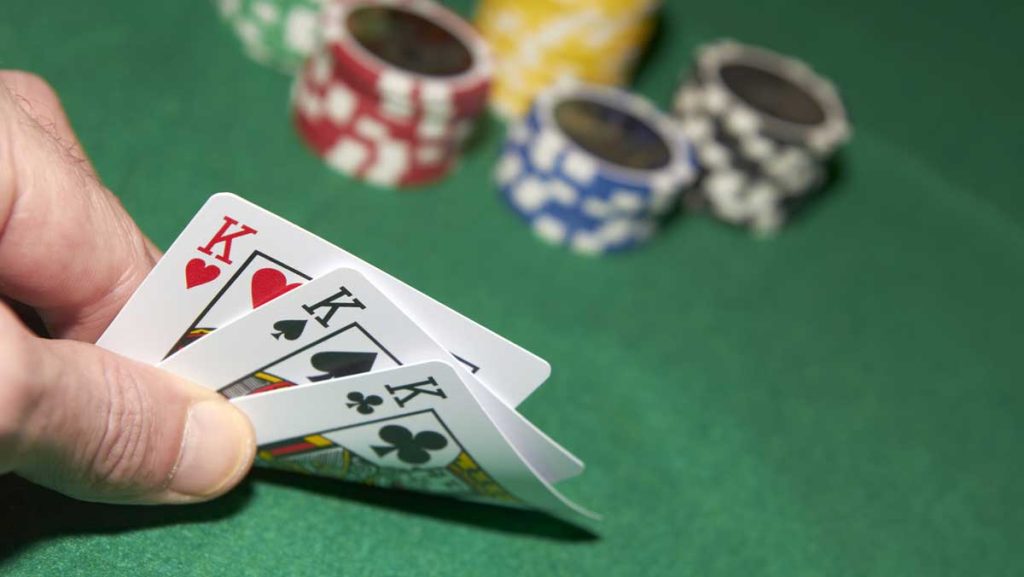 三公撲克遊戲玩法揭秘:打造屬於你的致勝策略!